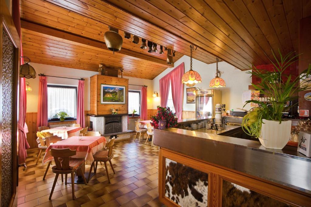 Albergo Negritella Borgo Valsugana エクステリア 写真